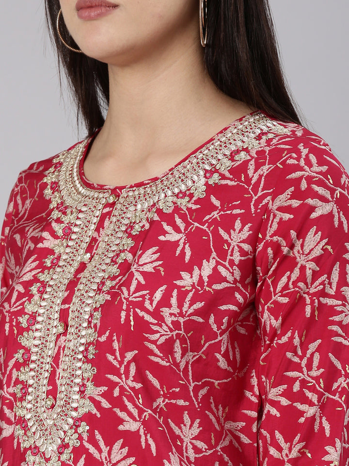Neerus Pink printed straight kurta set with dupatta - detail view 1