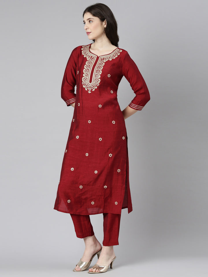 Neerus Maroon embroidered straight kurta set - back view