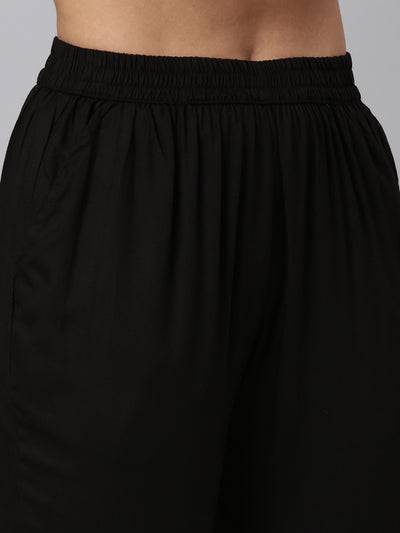Neeru's Black Regular Straight Printed Readymade Suits