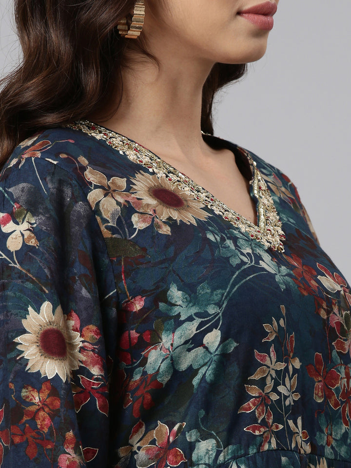 Neerus Green printed straight kurta set with trouser and dupatta - detail view 1