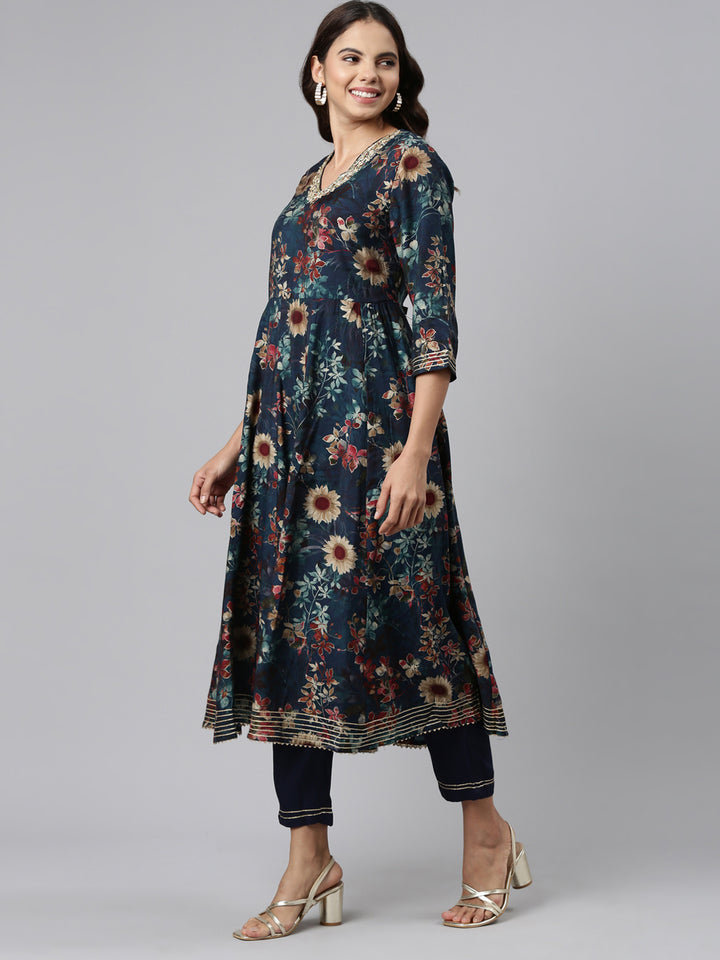 Neerus Green printed straight kurta set with trouser and dupatta - back view