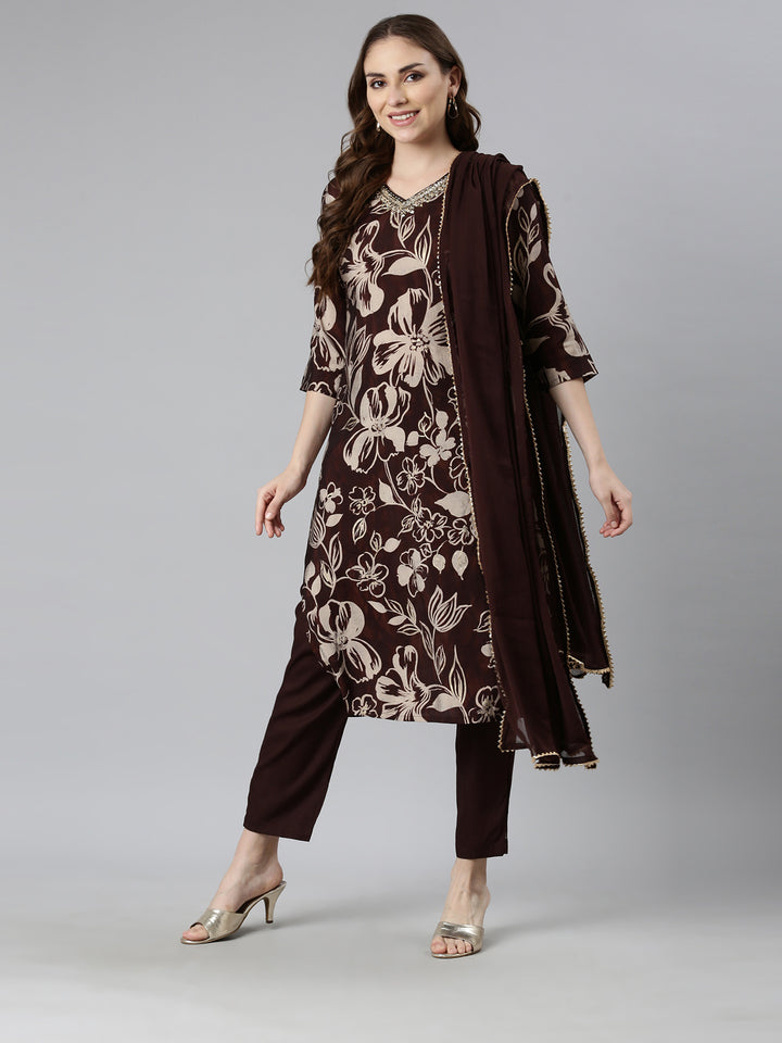 Neerus Brown floral printed straight suit set - detail view 2