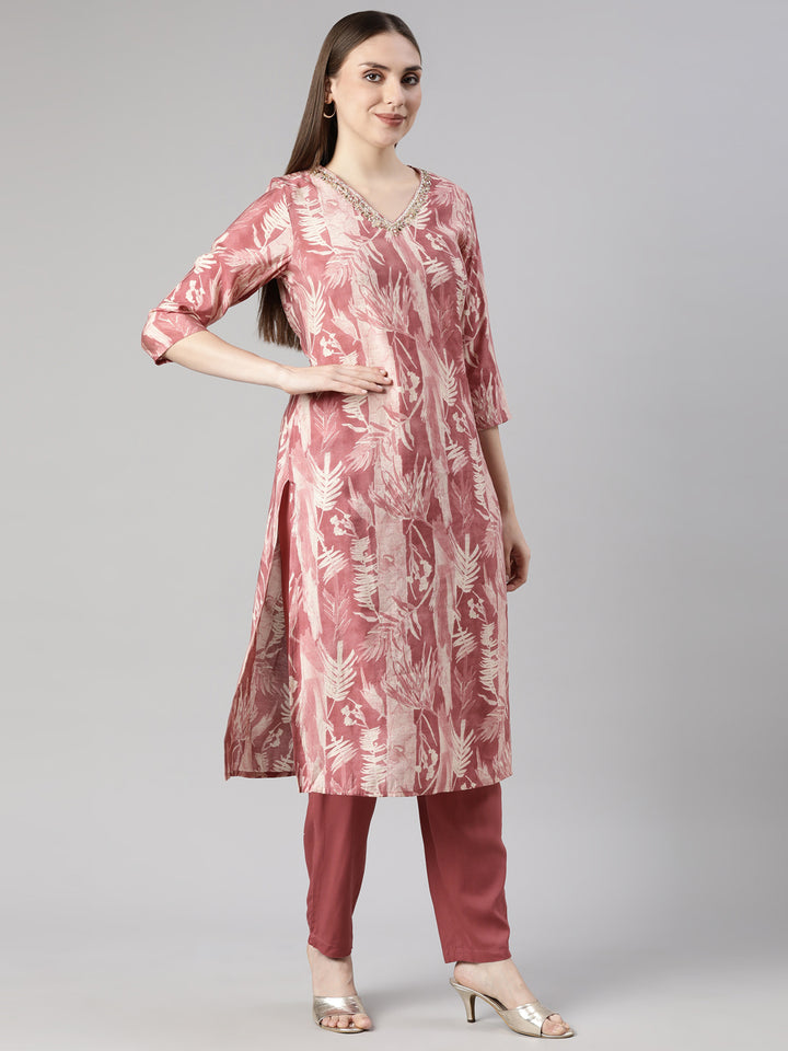 Neerus Pink printed floral straight suit set - back view