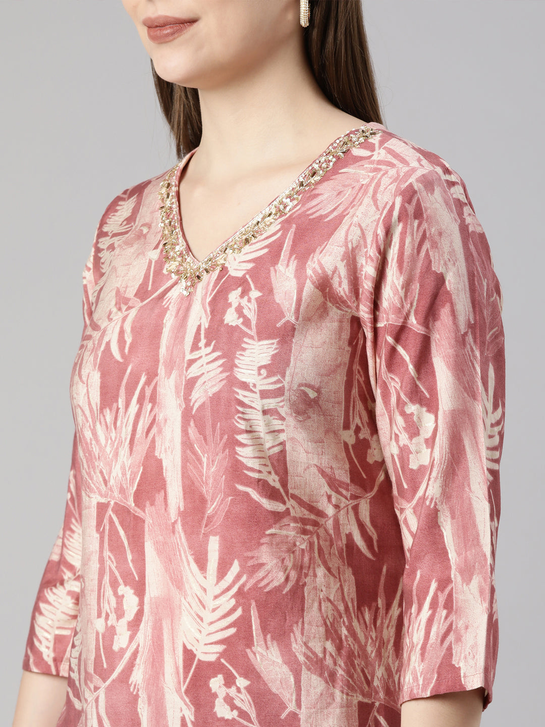 Neerus Pink printed floral straight suit set - detail view 1