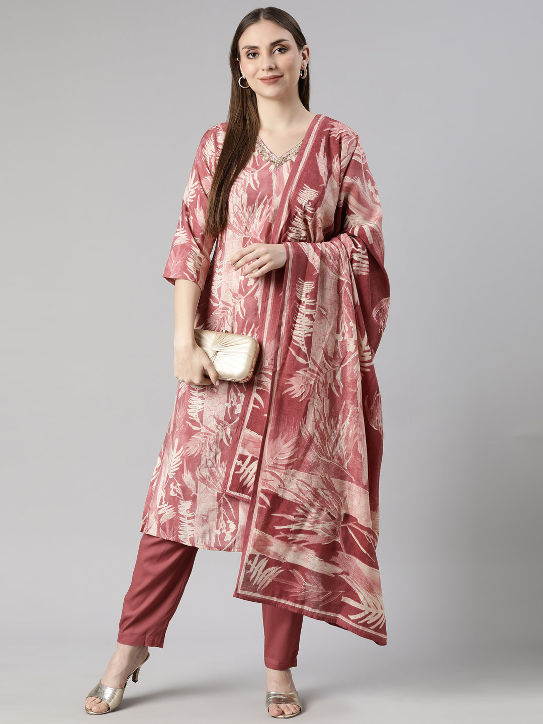 Neerus Pink printed floral straight suit set - detail view 2
