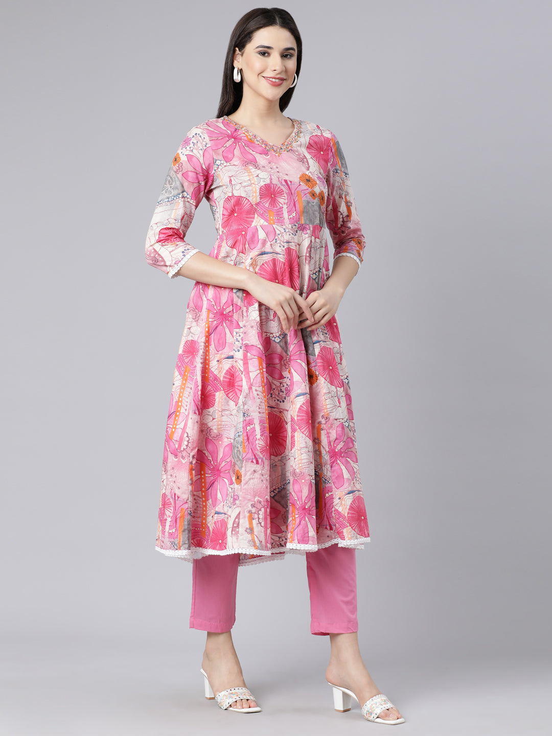 Neerus Pink cotton printed panelled suit set - side view