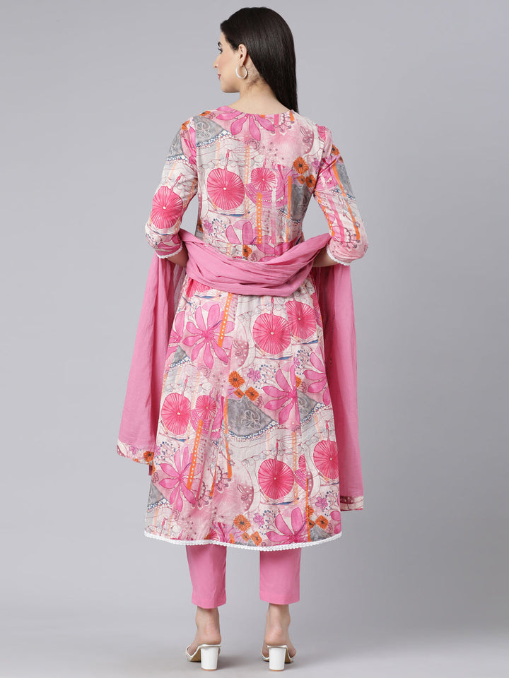 Neerus Pink cotton printed panelled suit set - detail view 1
