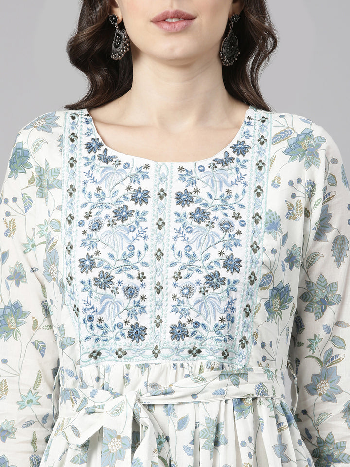 Neerus White Casual Maxi Floral Dresses