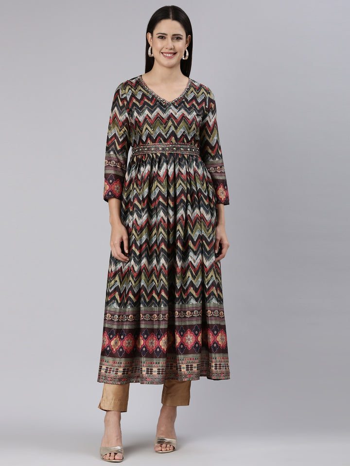 Neerus Multi Straight Casual Chevron Dress