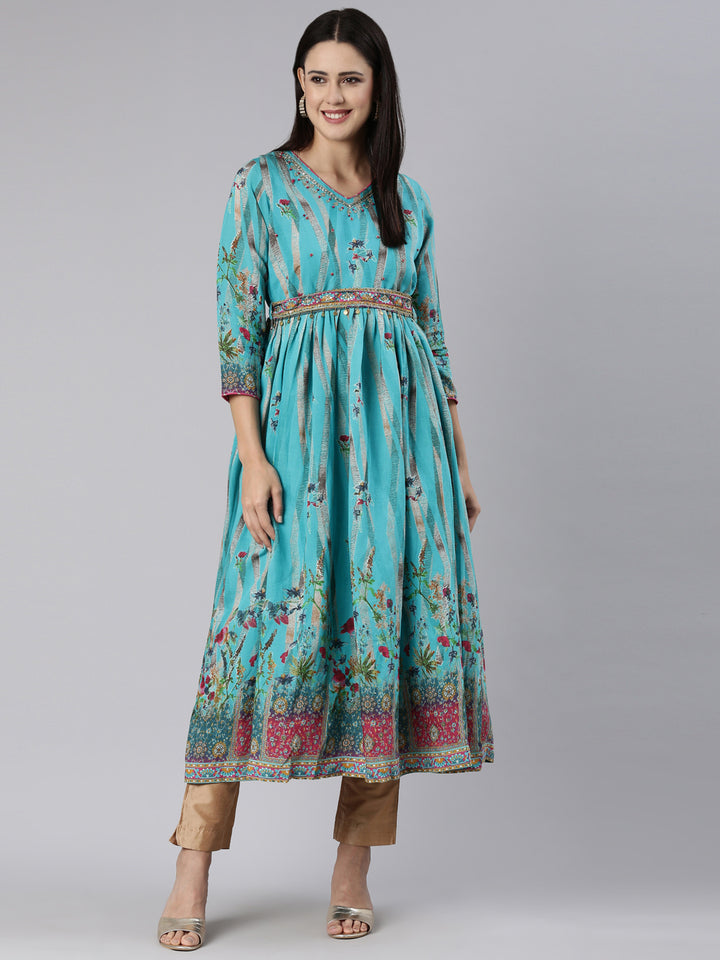 Neerus Blue Straight Casual Floral Dress
