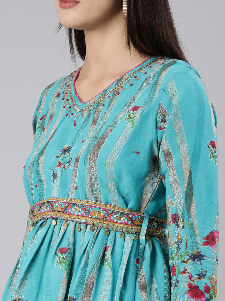 Neerus Blue Straight Casual Floral Dress