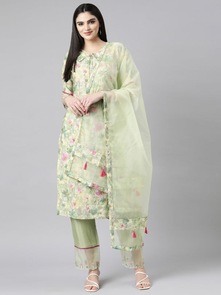 Neerus Green printed floral straight suit set - detail view 2