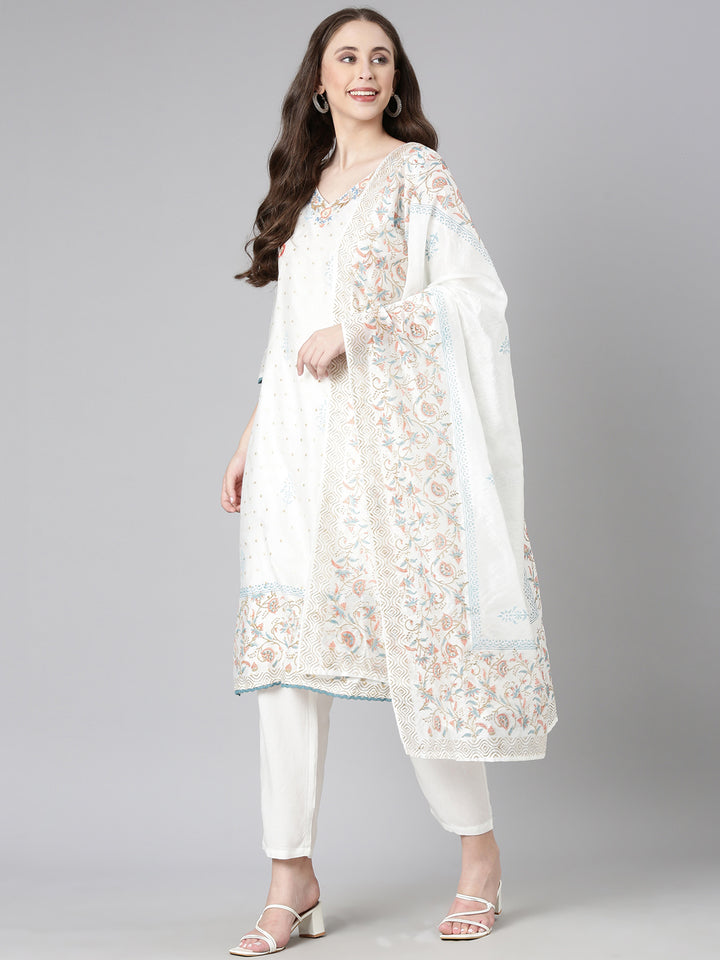 Neerus Off White Embroidered Straight Kurta and Trousers With Dupatta