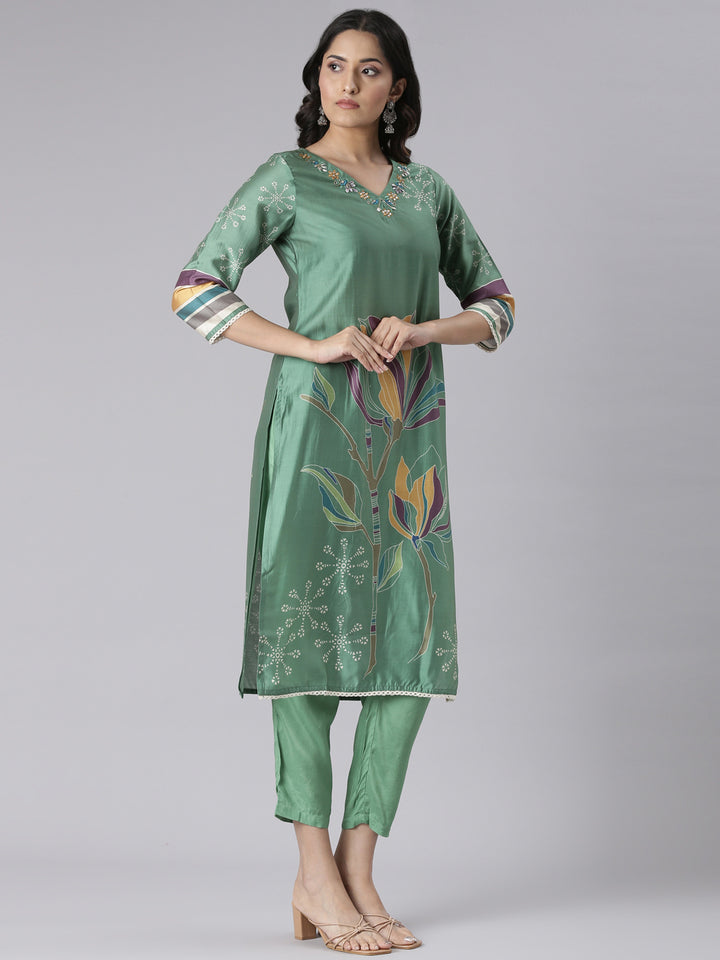 Neerus Green Printed Straight Kurta and Trousers With Dupatta
