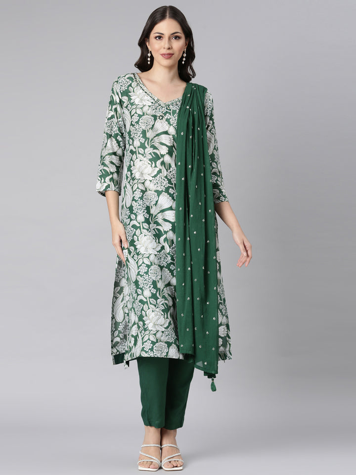 Neerus Green Printed Straight Kurta and Trousers With Dupatta