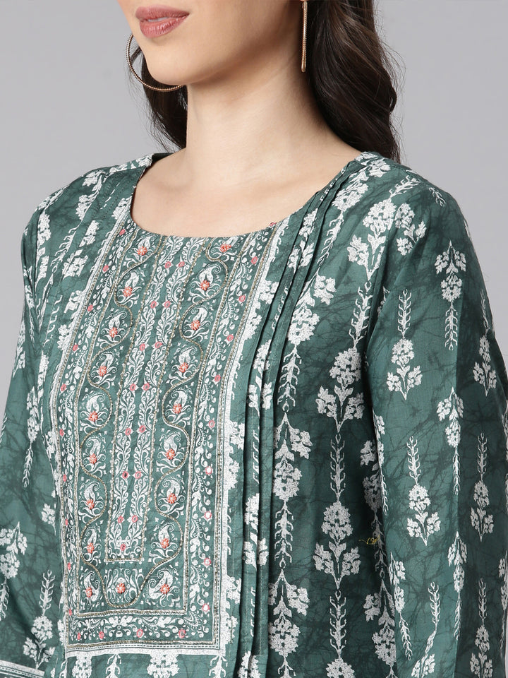 Neerus Olive Printed Kurta and Trousers With Dupatta