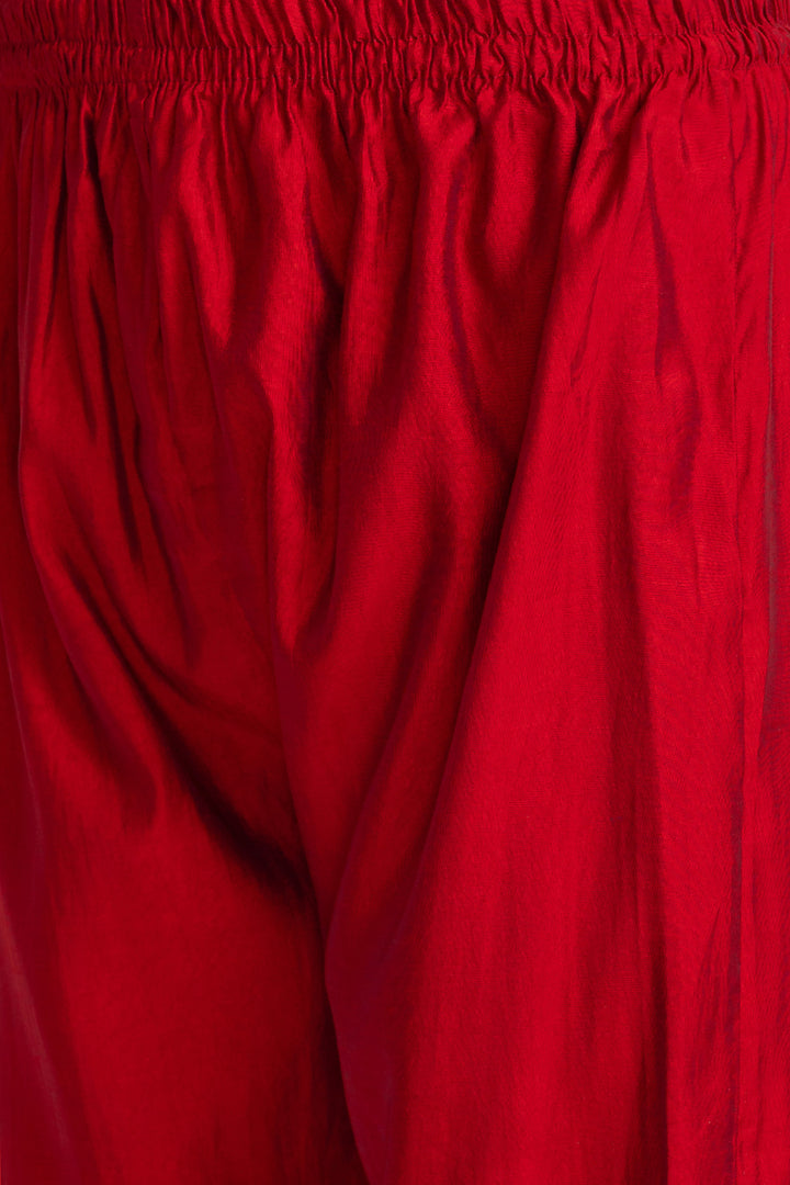 Neerus Muslin embellished panelled suit set - detail view 3