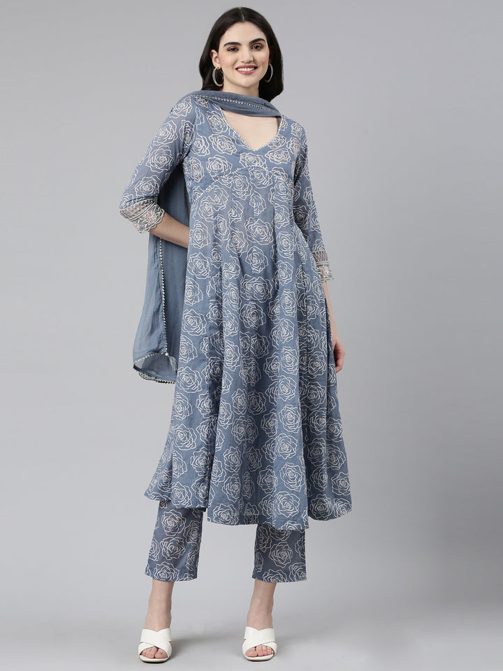 Neerus Grey rayon printed anarkali kurta set - front view