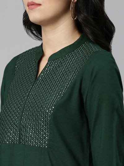 Neerus Green Tiered Straight Solid Kurtas