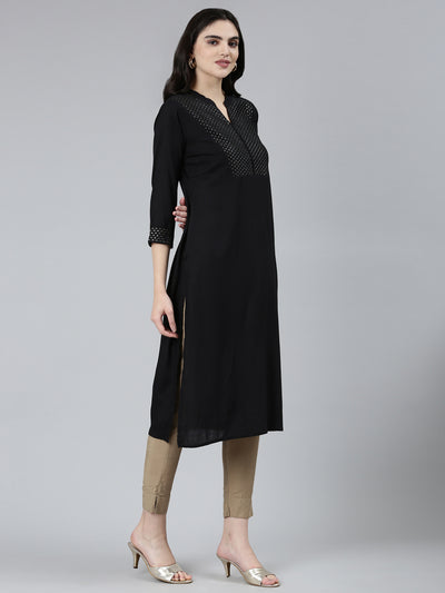 Neeru's Black Regular Straight Solid Kurtas