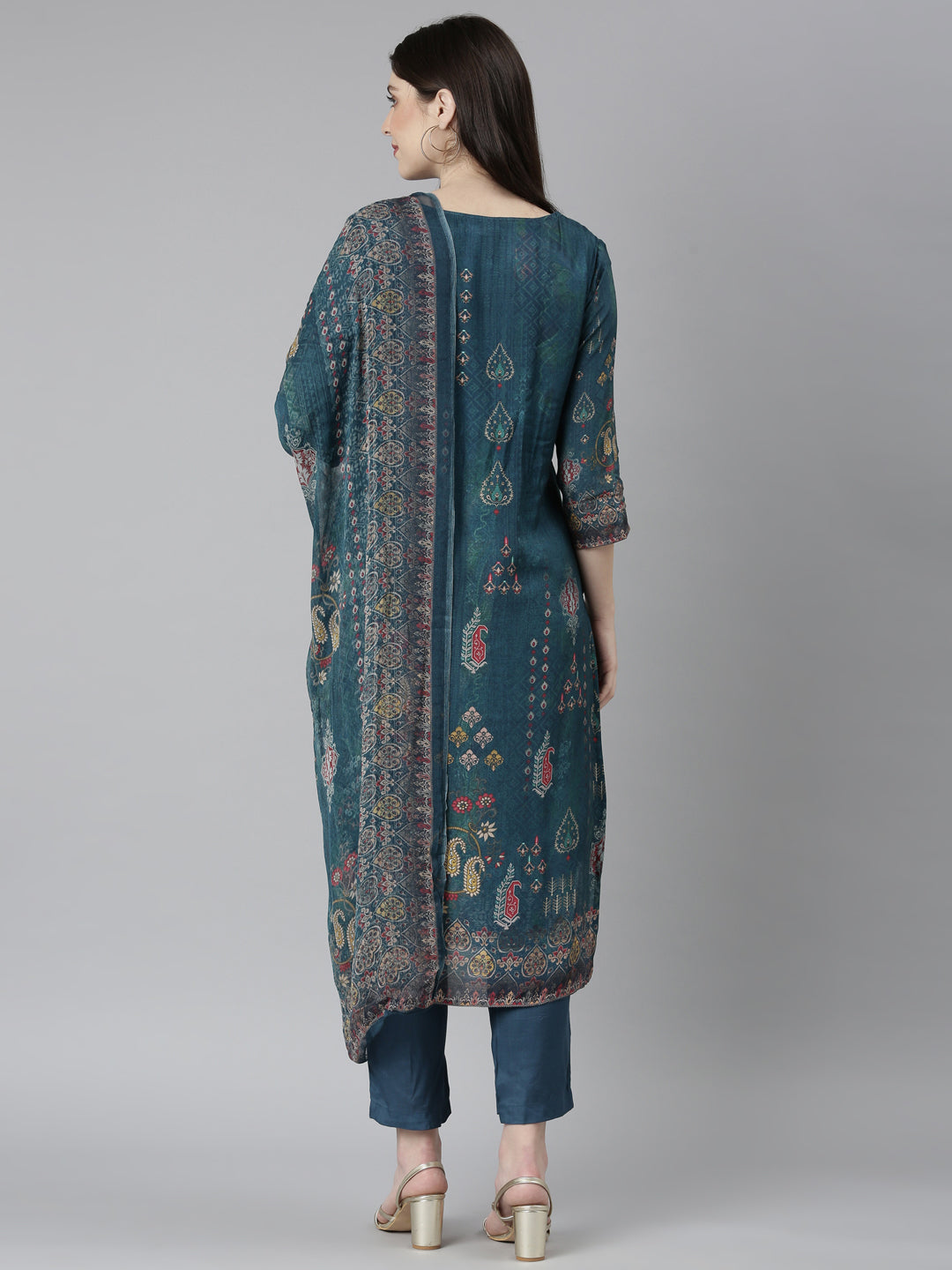 Neerus Green printed floral kurta set with trouser and dupatta - side view