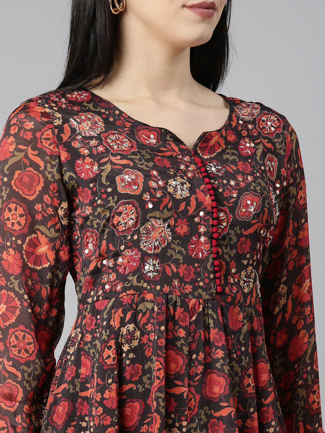 Neerus Black Chinon Printed Kurta Set - detail view 1
