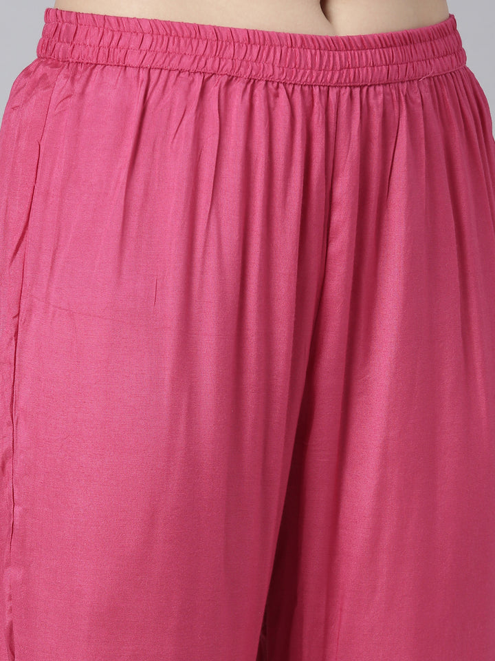 Neerus Pink printed floral kurta set with trouser and dupatta - detail view 3