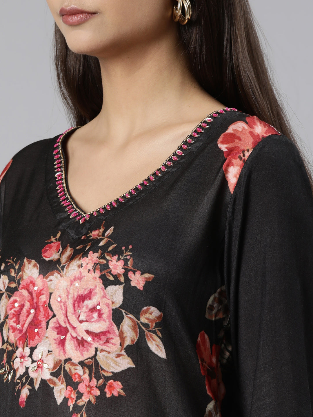 Neerus Black muslin printed suit set - detail view 1