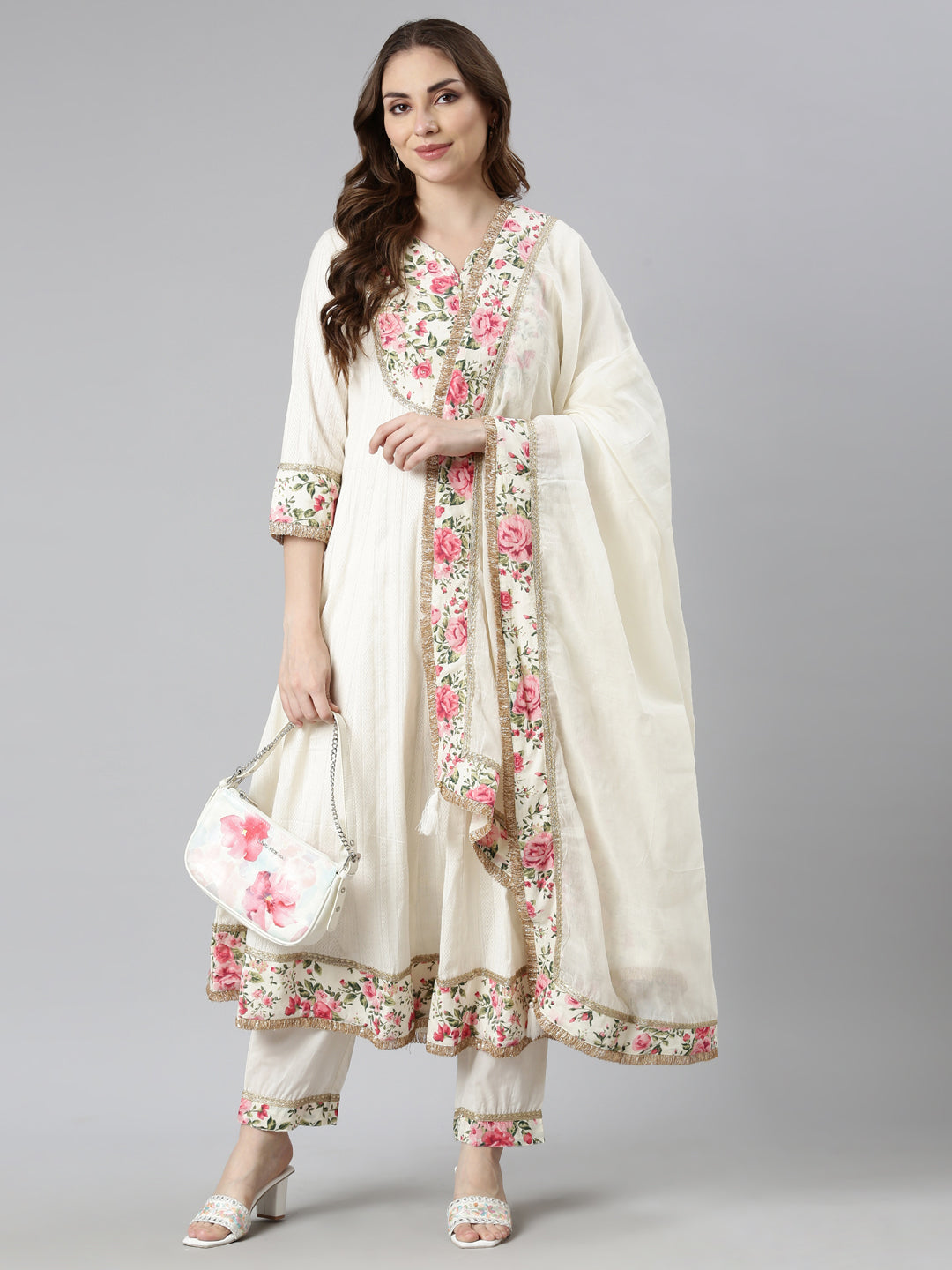Neerus Beige flared solid suit set - detail view 2