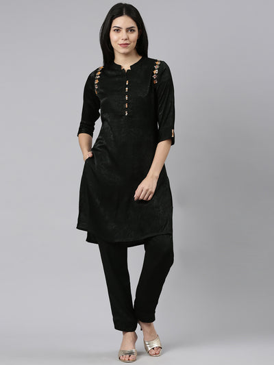 Neerus Olive Regular Straight Solid Kurta And Trousers