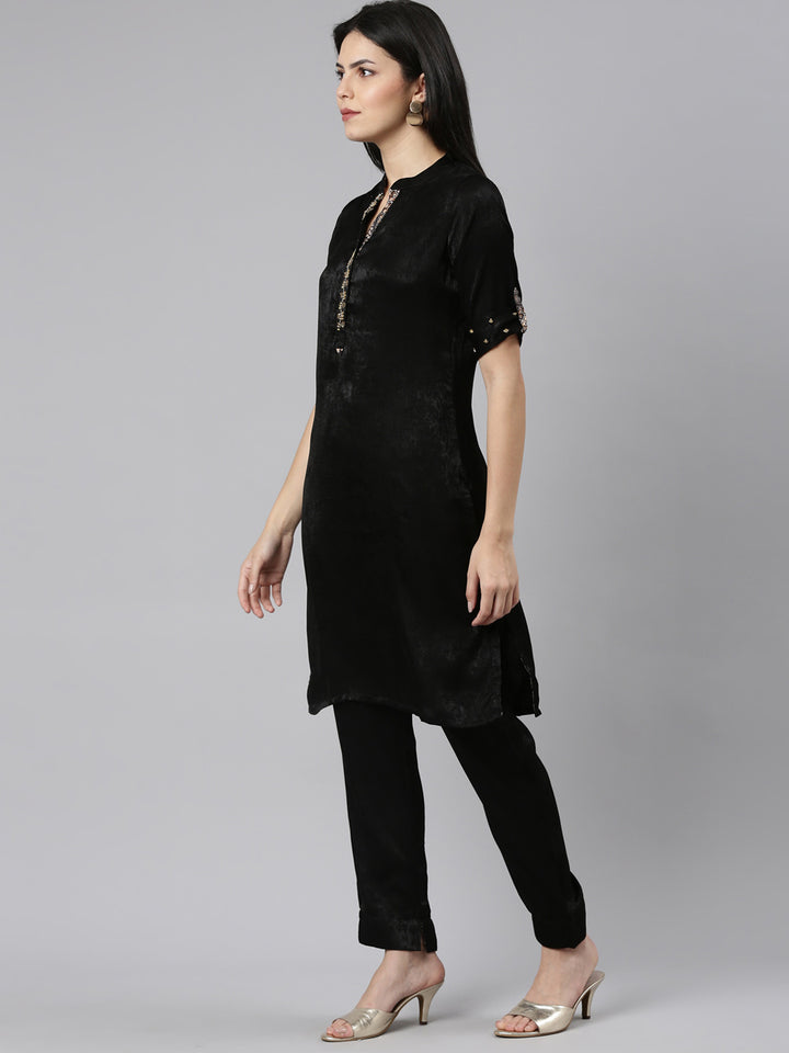 Neerus Black satin straight kurta set - back view