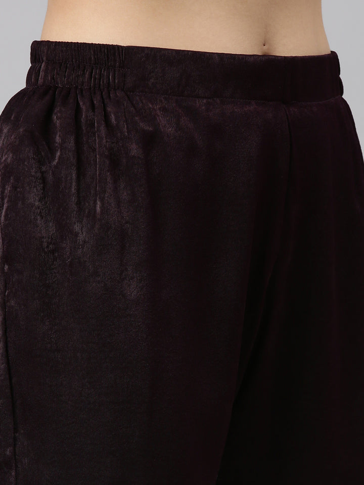 Neerus Purple Regular Straight Solid Kurta And Trousers