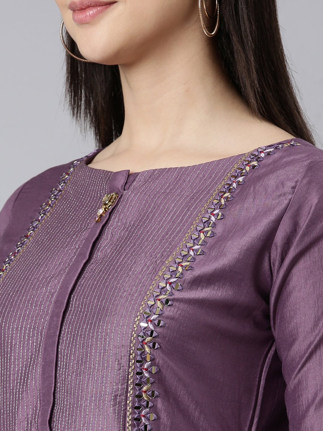 Neerus Purple solid straight suit set - detail view 1