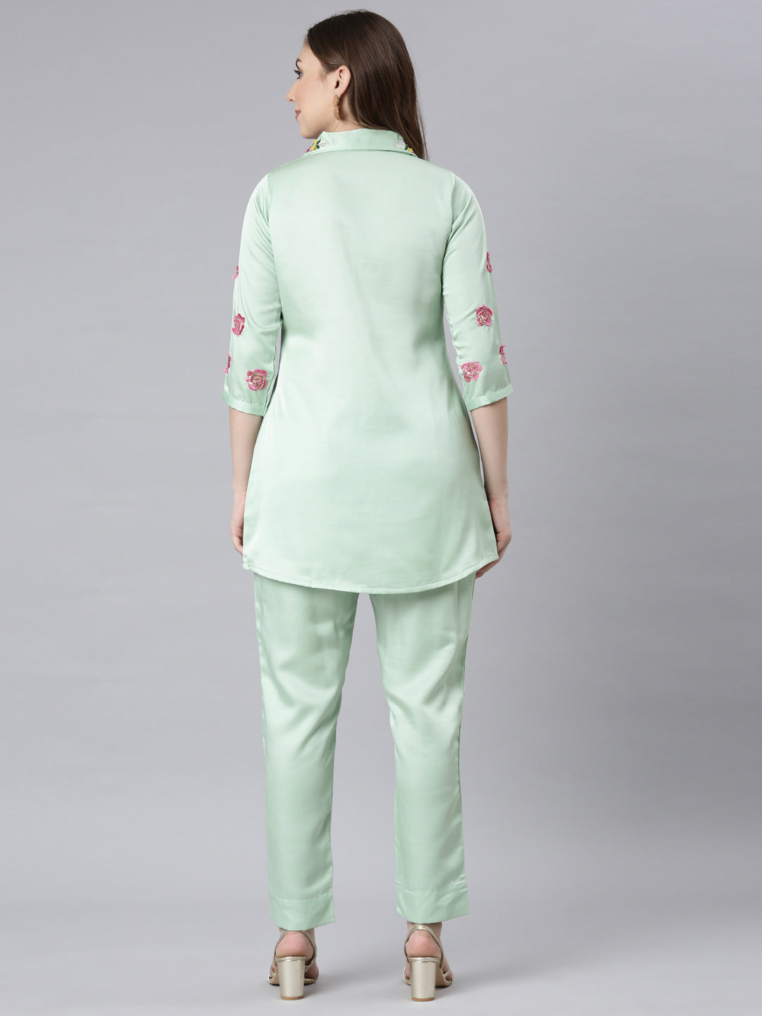 Neerus Pista Casual Embroidered Top And Trousers
