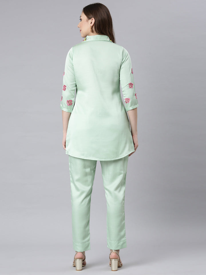 Neerus Green raw silk embroidered co-ord set - detail view 1