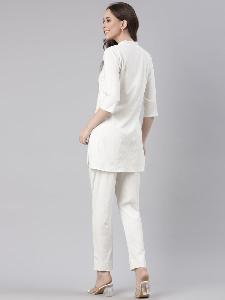 Neerus White Casual Solid Kurti with Trousers