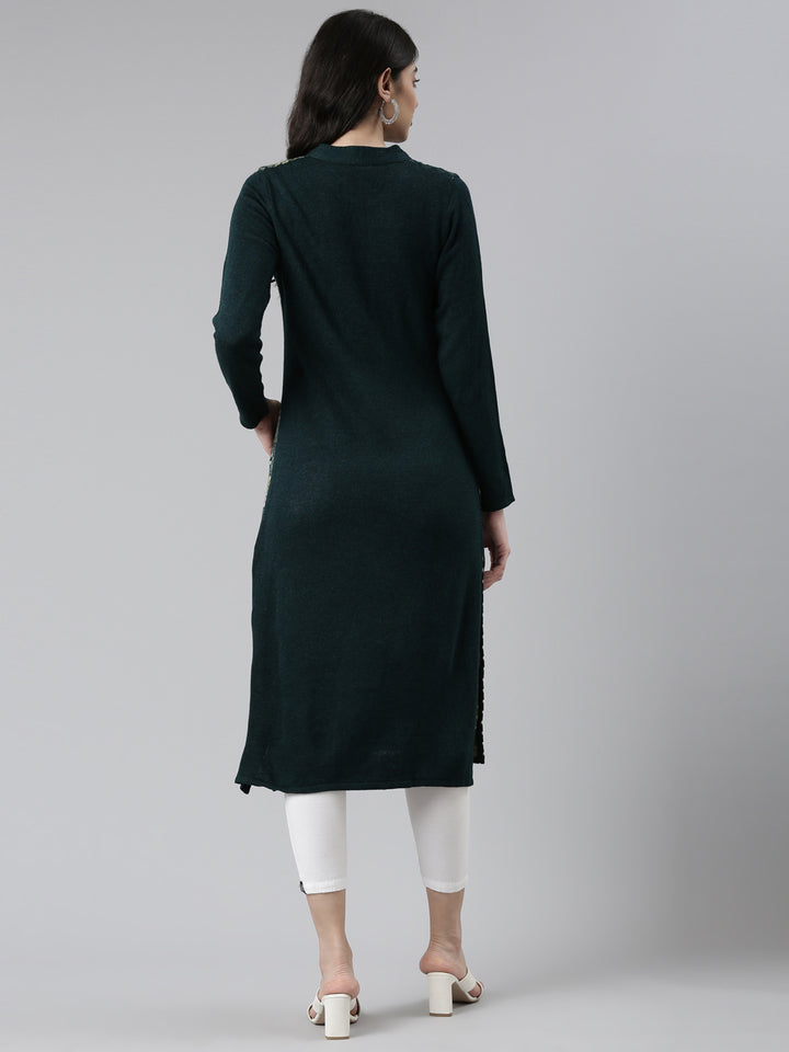 Neerus Multi rayon printed straight kurti - side view
