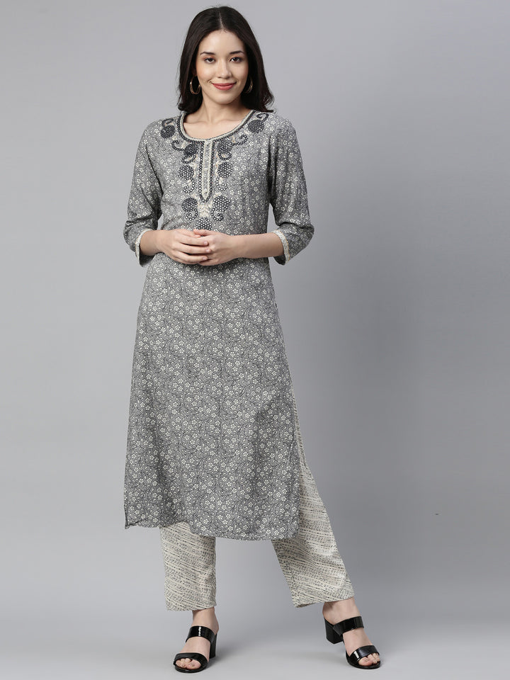 Neerus Grey printed floral kurta set with trousers - front view