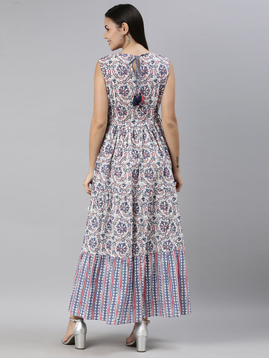 Neerus Women White  Blue Floral Printed Cotton Anarkali Kurta