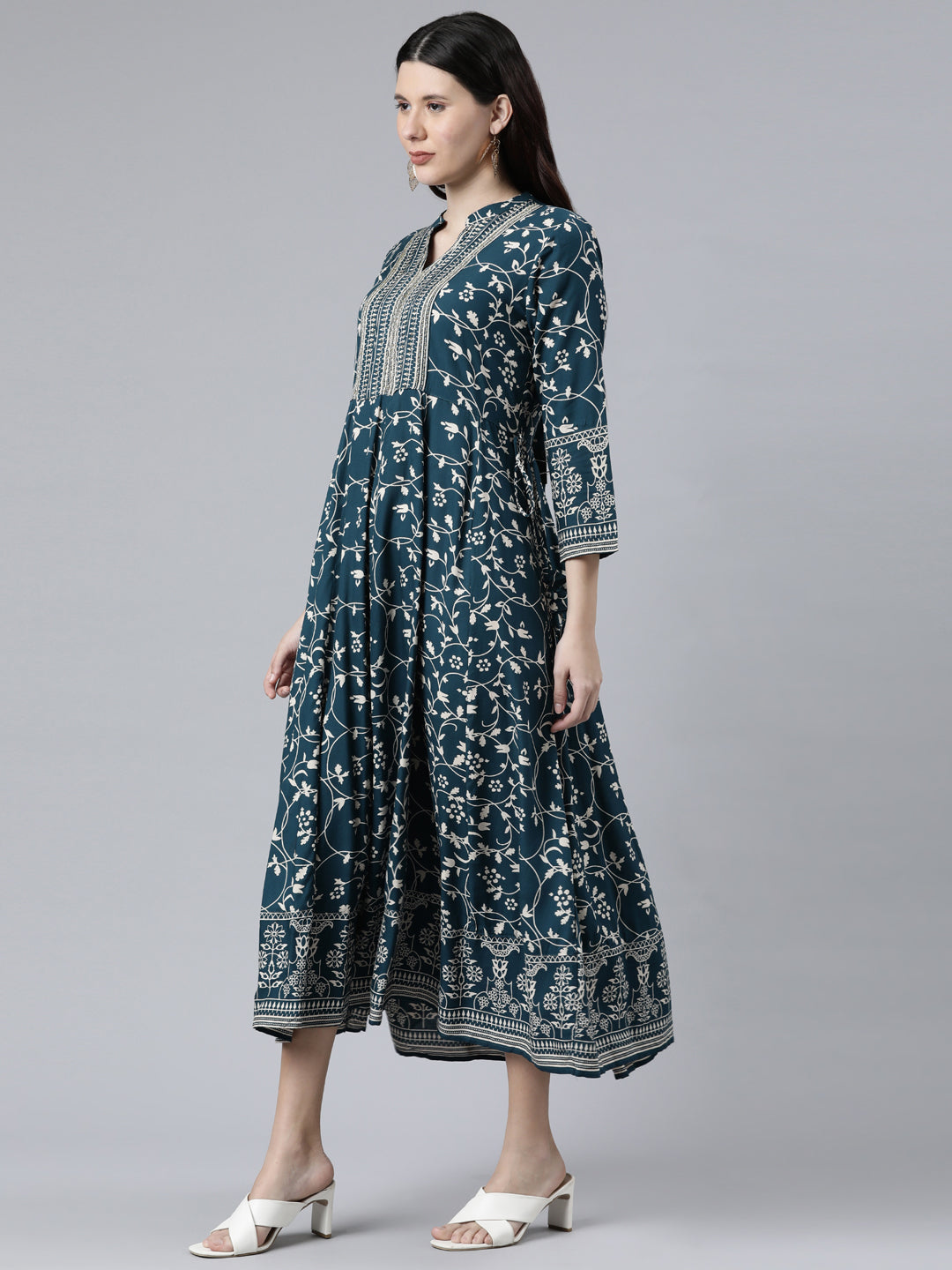 Neerus Women Teal Floral Printed Anarkali Kurta