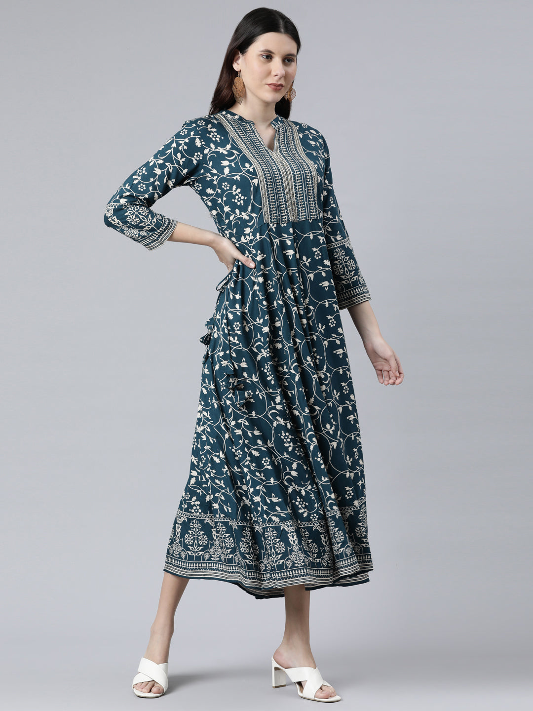 Neerus Women Teal Floral Printed Anarkali Kurta