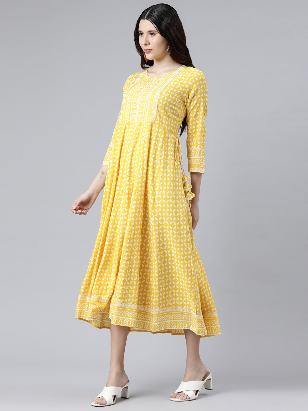 Neerus Women Yellow Geometric Printed Anarkali Kurta