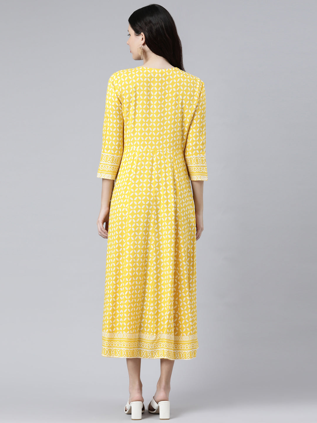 Neerus Women Yellow Geometric Printed Anarkali Kurta