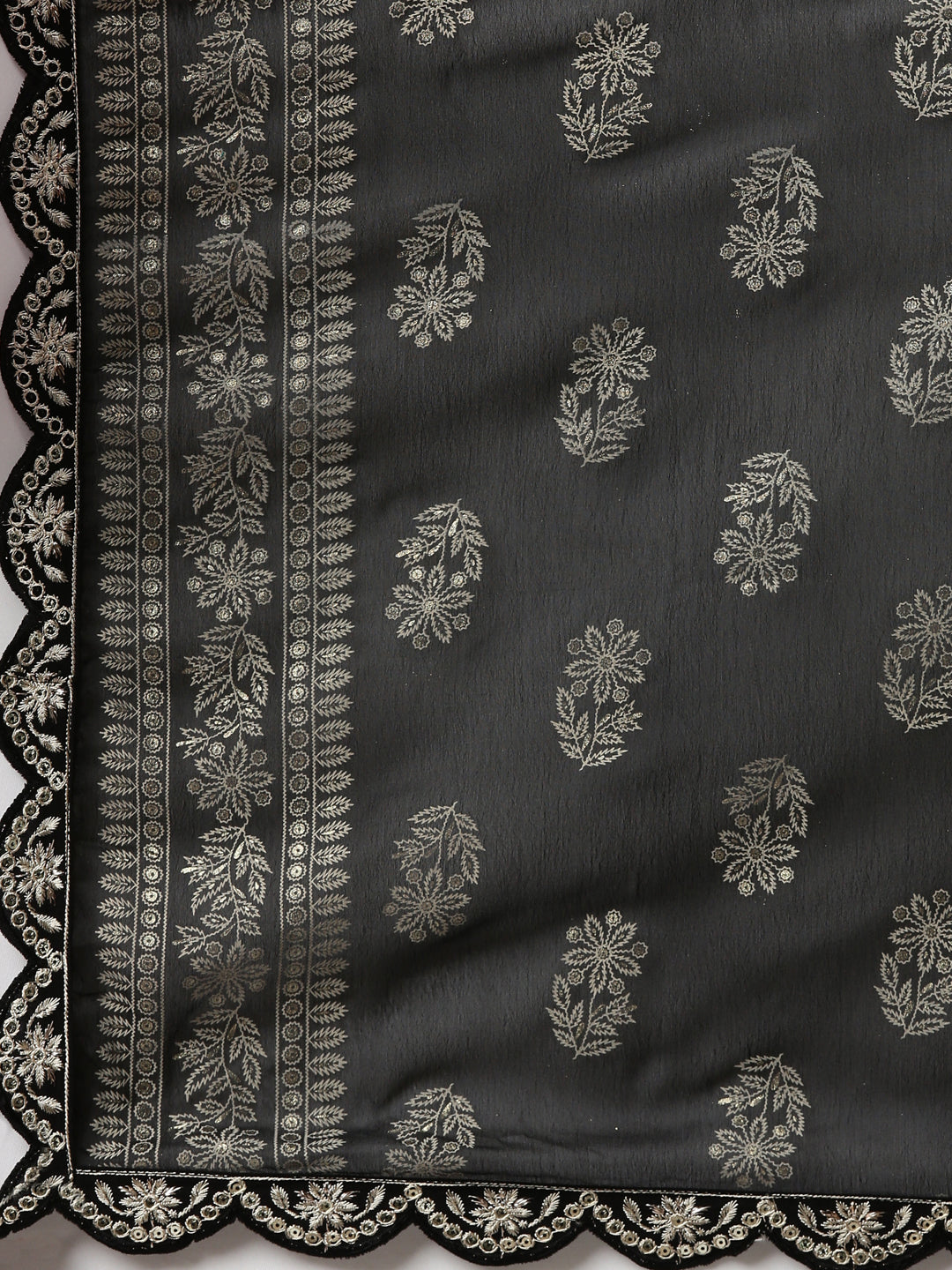 Neerus Black Regular Straight Solid Readymade Suits