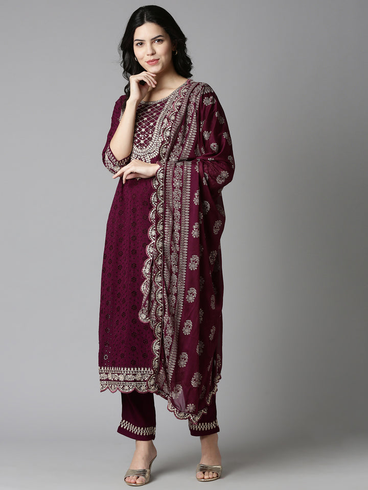 Neerus Purple solid straight kurta set with dupatta - detail view 2