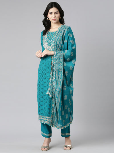 Neerus Green Regular Straight Solid Kurta And Trousers With Dupatta