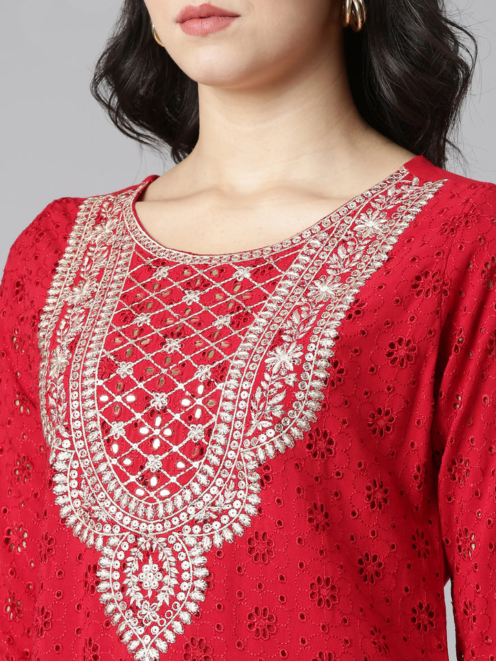 Neerus Red solid straight kurta set with trouser and dupatta - detail view 1