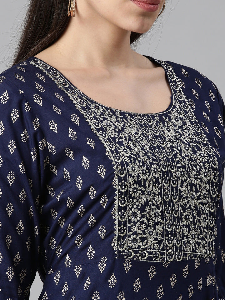 Neerus Blue Rayon Printed Suit Set - detail view 1