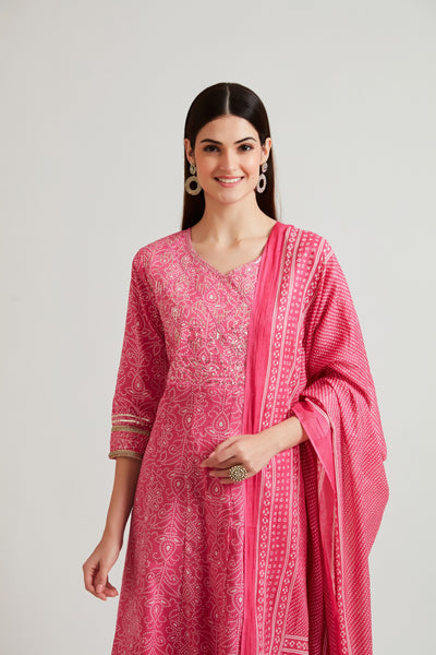 Neerus Women Magenta Sequinned Kurta with Churidar  With Dupatta