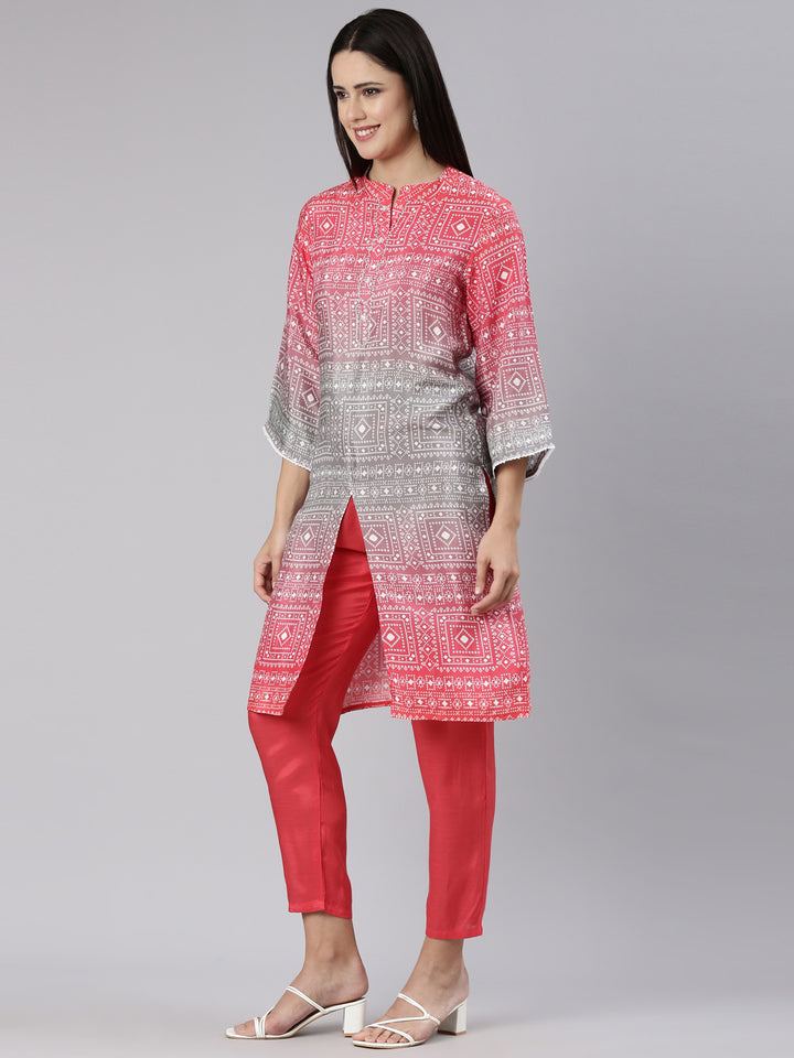 Neerus Red shantoon printed kurta set - back view